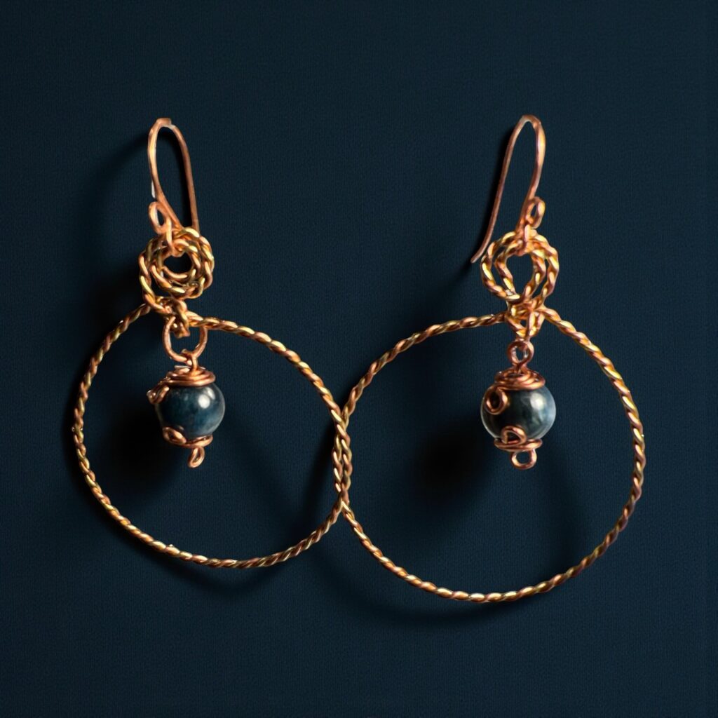 Kyanite & Copper Elegant Twist Ear Art